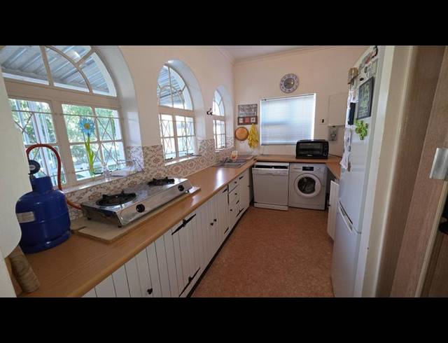 3 BEDROOM HOUSE FOR SALE IN ASTON BAY